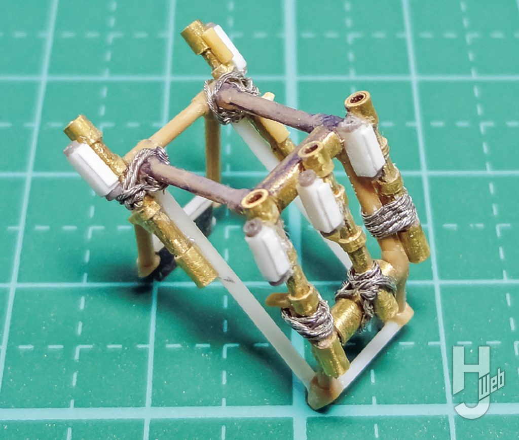 田仲正樹製作「トラッド11・タイプ（ファットマン搭乗機）」製作途中