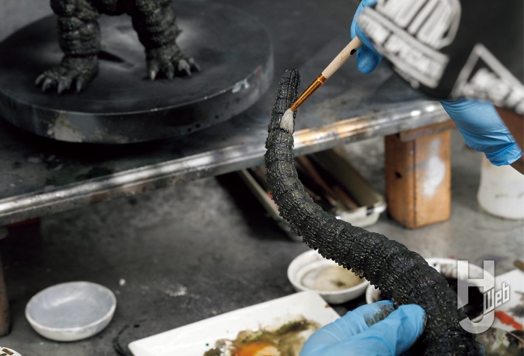 伊原源造製作「ゴジラ（1989）」塗装途中基本は薄く塗っていく