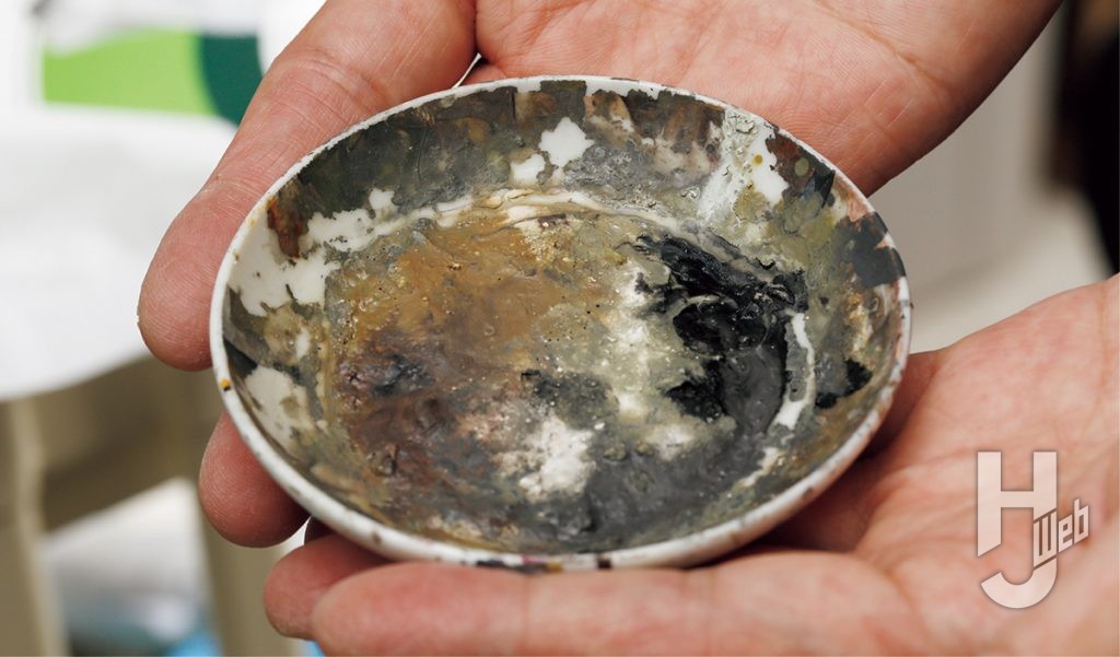 汚いラッカー塗料用小皿