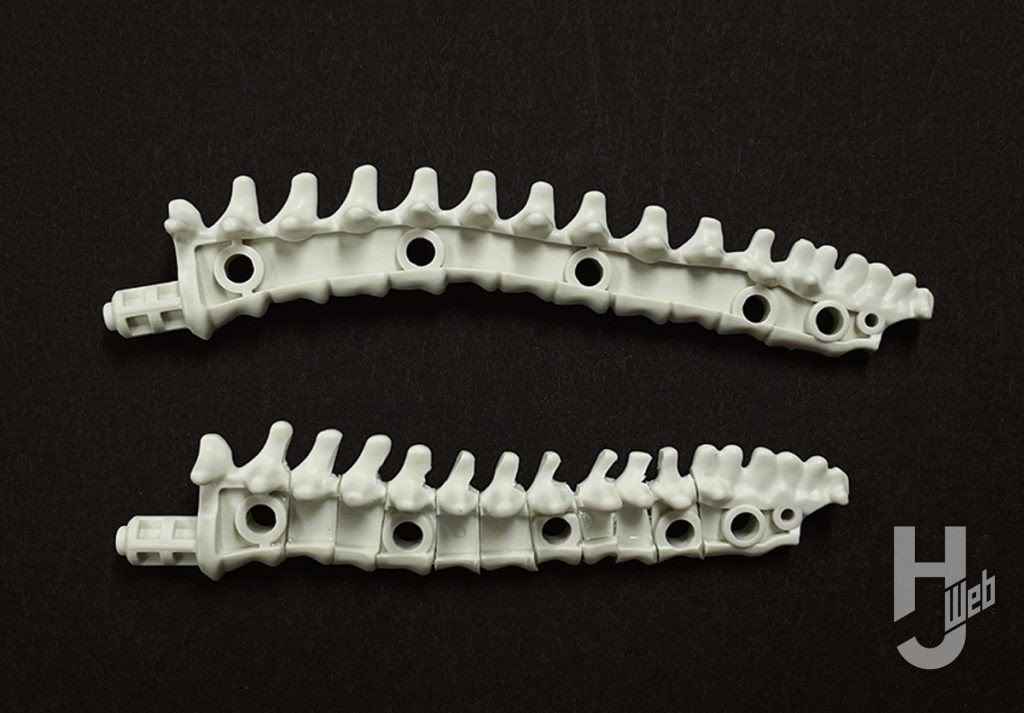 ウラベヒロト製作「ギラファティタン」製作途中胴椎再接着