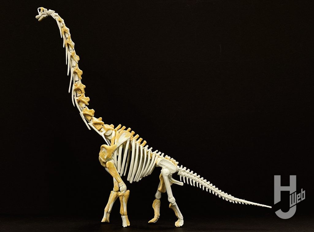 ウラベヒロト製作「ギラファティタン」製作途中組み上げ