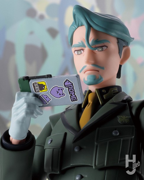 シャリア・ブルの可動フィギュアのアップ画像