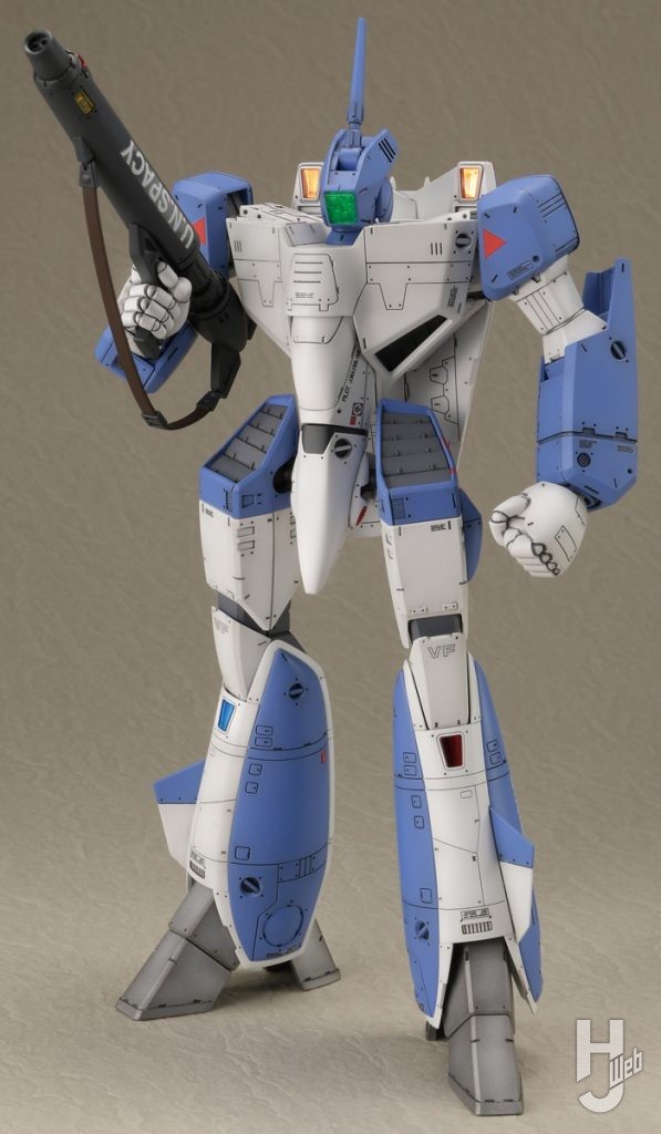 VF-1A バルキリー（マクシミリアン・ジーナス機）の作例の正面の画像
