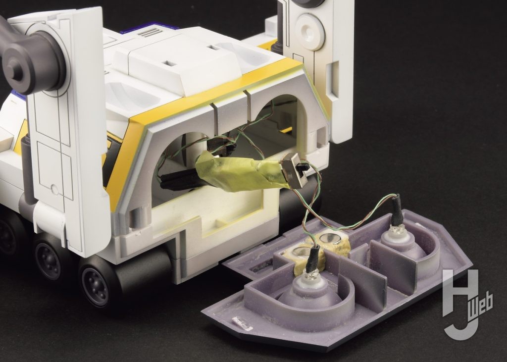 ガッチャ5号のプラモデルのアップ画像