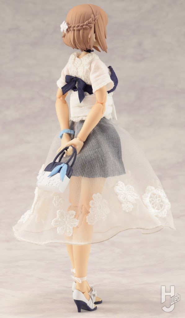 ルミティア ReACT-iFの作例の背面からの全体画像