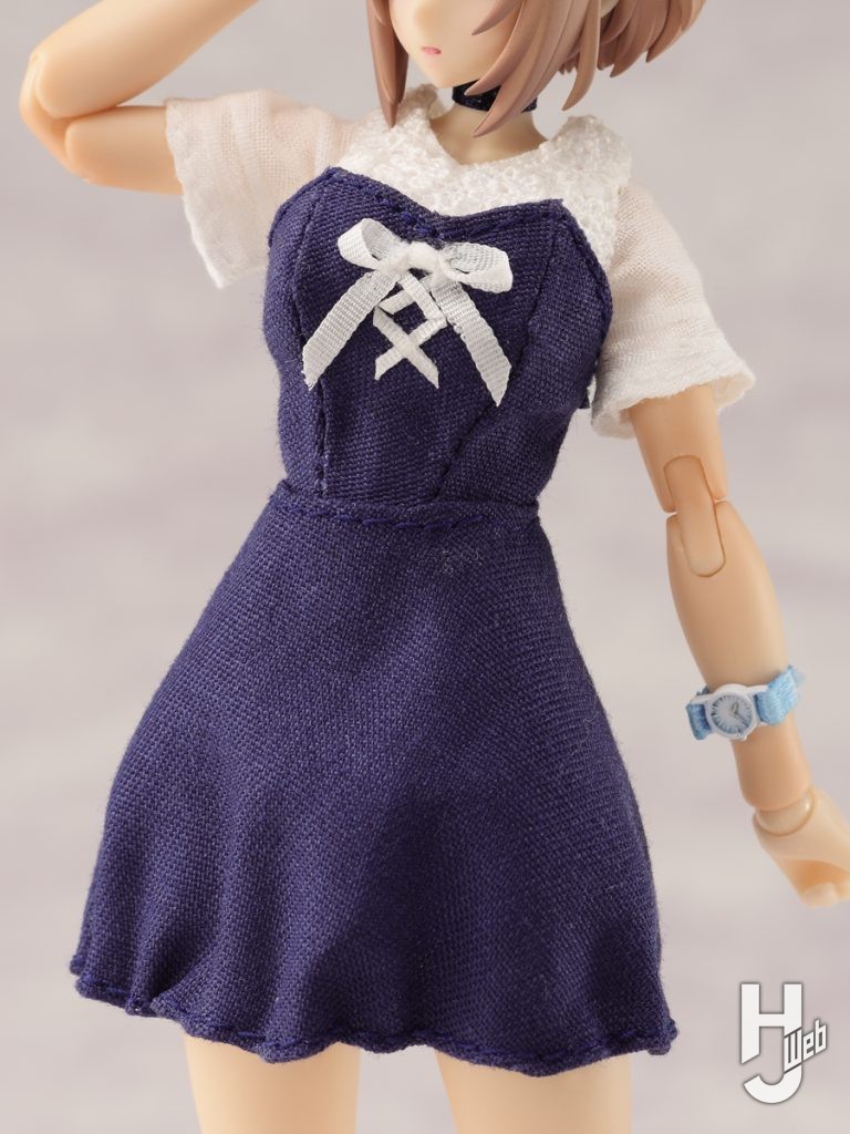 ルミティア ReACT-iFの作例のロングスカート取り外し状態の胴体の画像