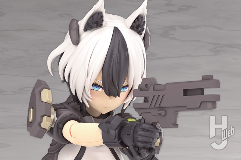 メガミデバイス ユグドラシス ガルム・リッパーの拳銃装備状態の画像