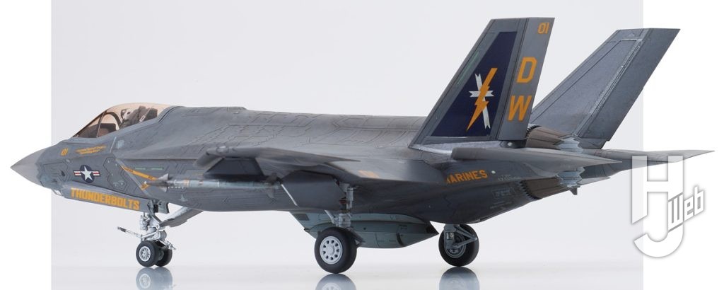 F-35C ライトニングII
後ろ3