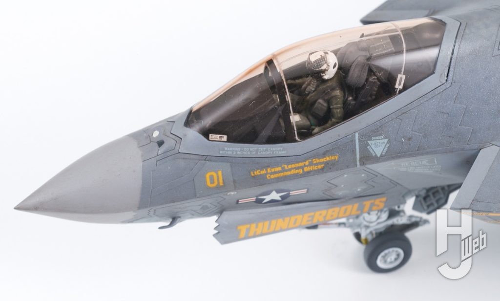 F-35C ライトニングII
キャノピー アップ