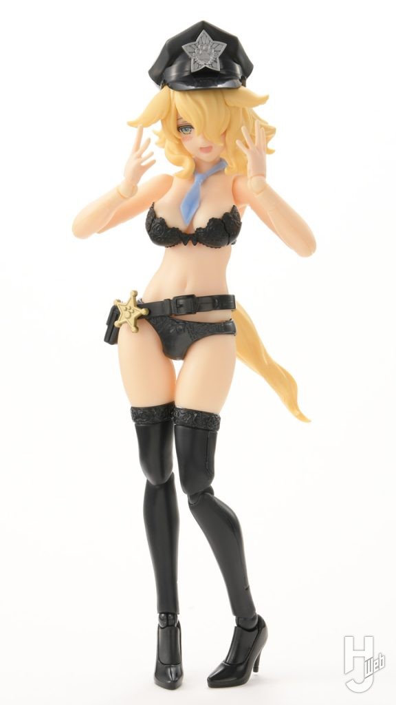 女看守ルイーザのプラモデルのメイン画像