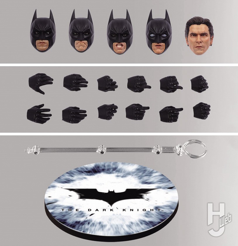 バットマンの可動フィギュアのパーツの画像