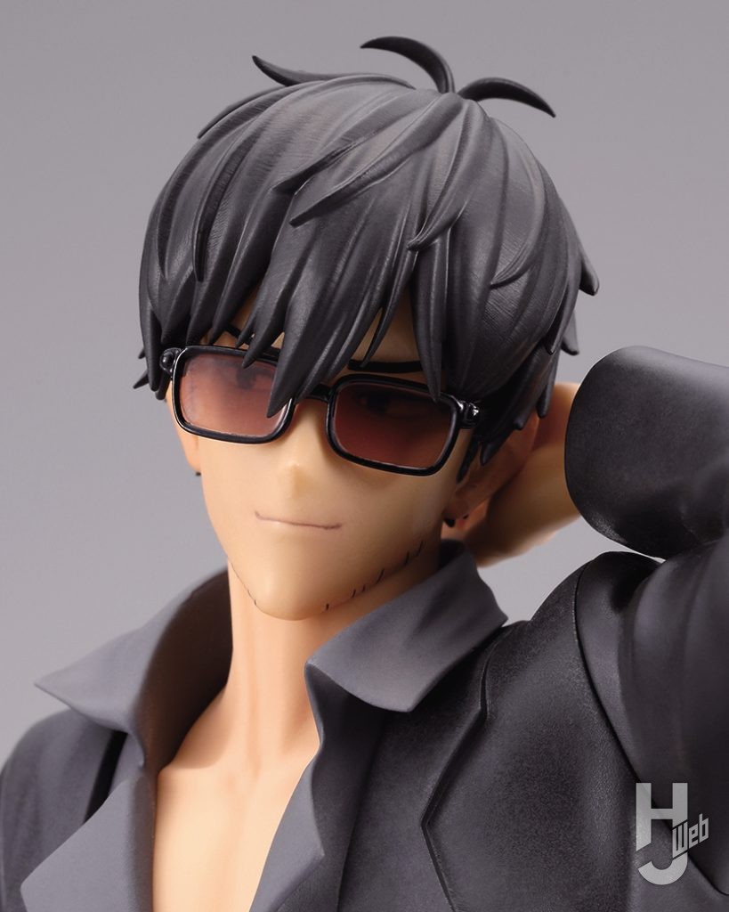 ニコラス・D・ウルフウッドのフィギュアのアップ画像