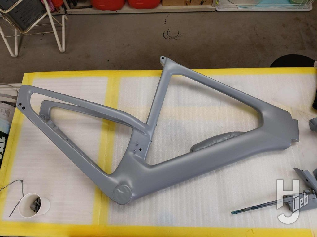 MAX渡辺TTバイクペイント工程01