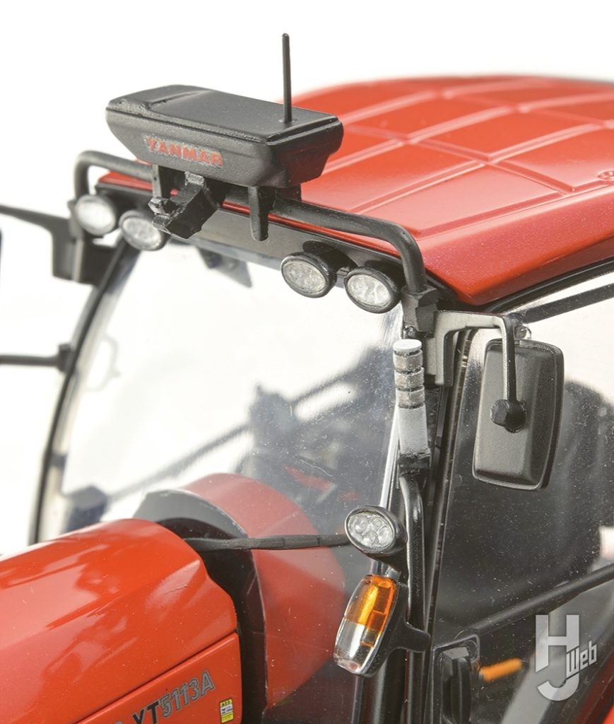 ヤンマー トラクター 屋根上機器