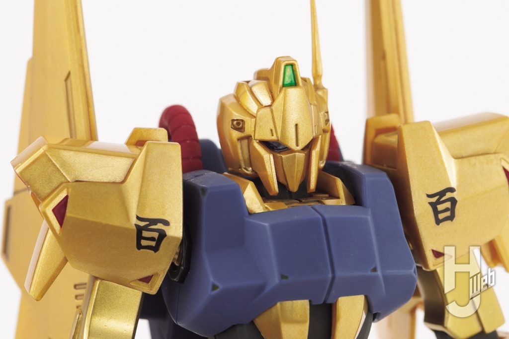 百式のプラモデルのバストアップ画像