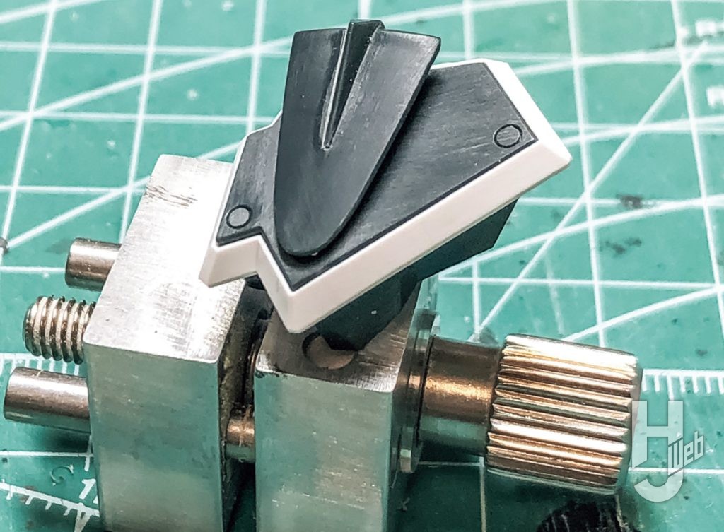 こな製作「GNフラッグ」製作途中肩アーマー1