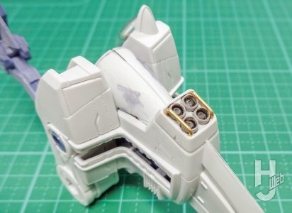 田仲正樹製作「ブラスティー」製作途中胴体2