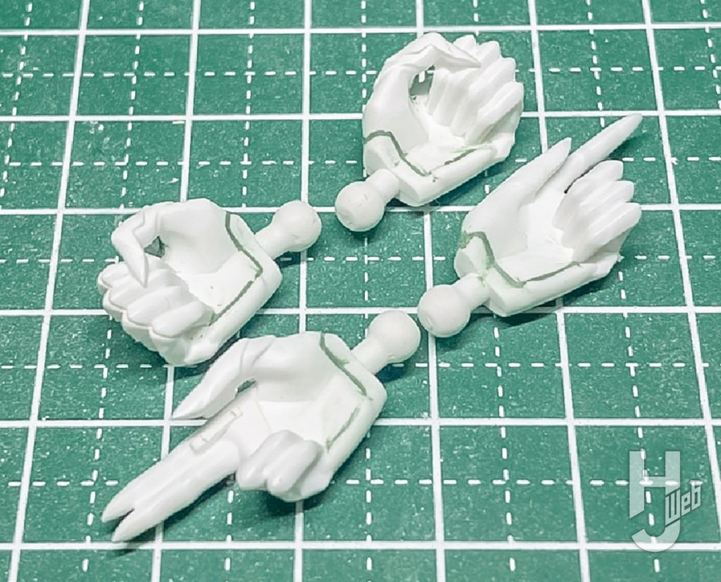 ドーパミン製作「カイゼルファイヤー」製作途中ハンドパーツ