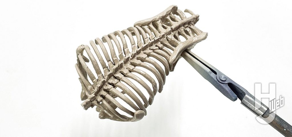 ウラベヒロト製作「ザヴァケファレ」塗装途中1