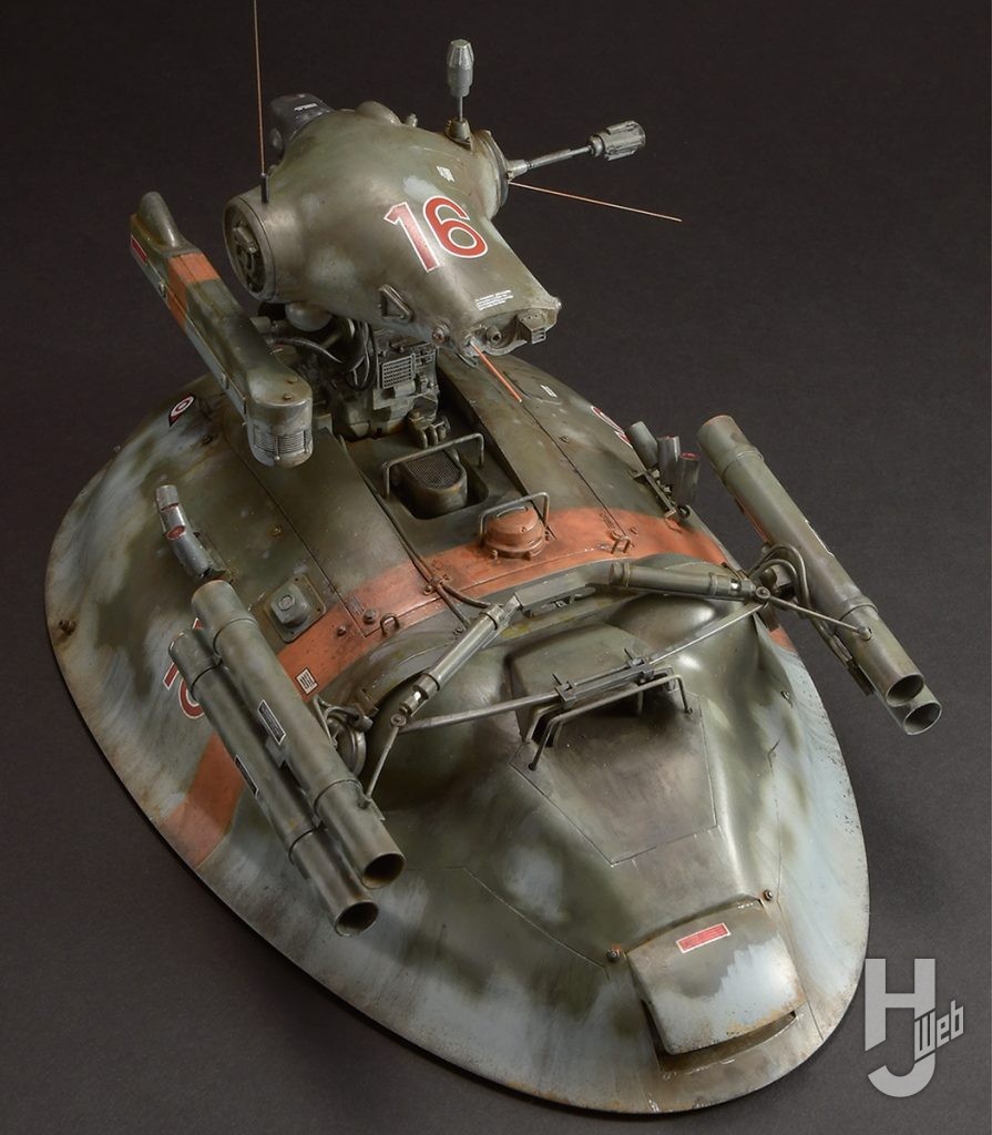 横山宏製作「シュトラール軍 無人ホバー偵察機 シュトゥルムフォーゲル」俯瞰