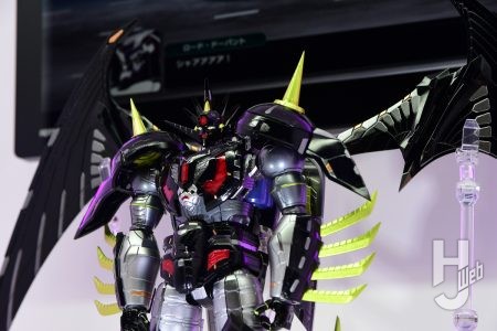 スパロボY「ゲッターロボ漆黒の漂流者」より「超合金魂 ゲッターノワール・G」が初展示！ 【TAMASHII NATION 2025 レポート】