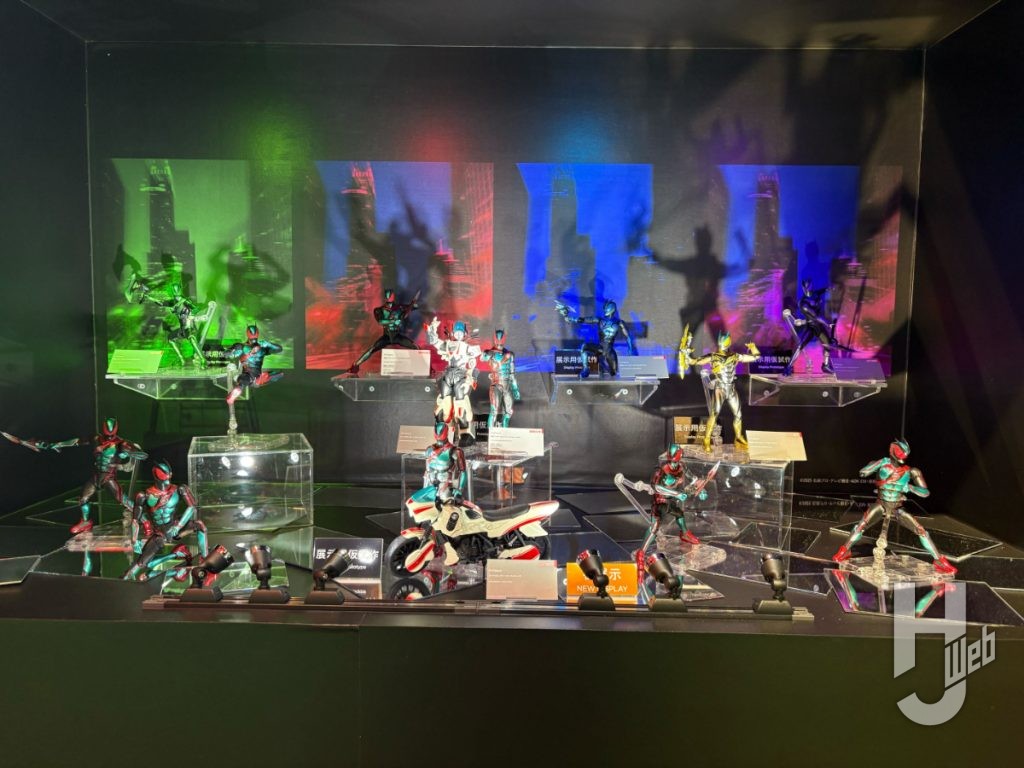 『仮面ライダーゼッツ』揃いカット