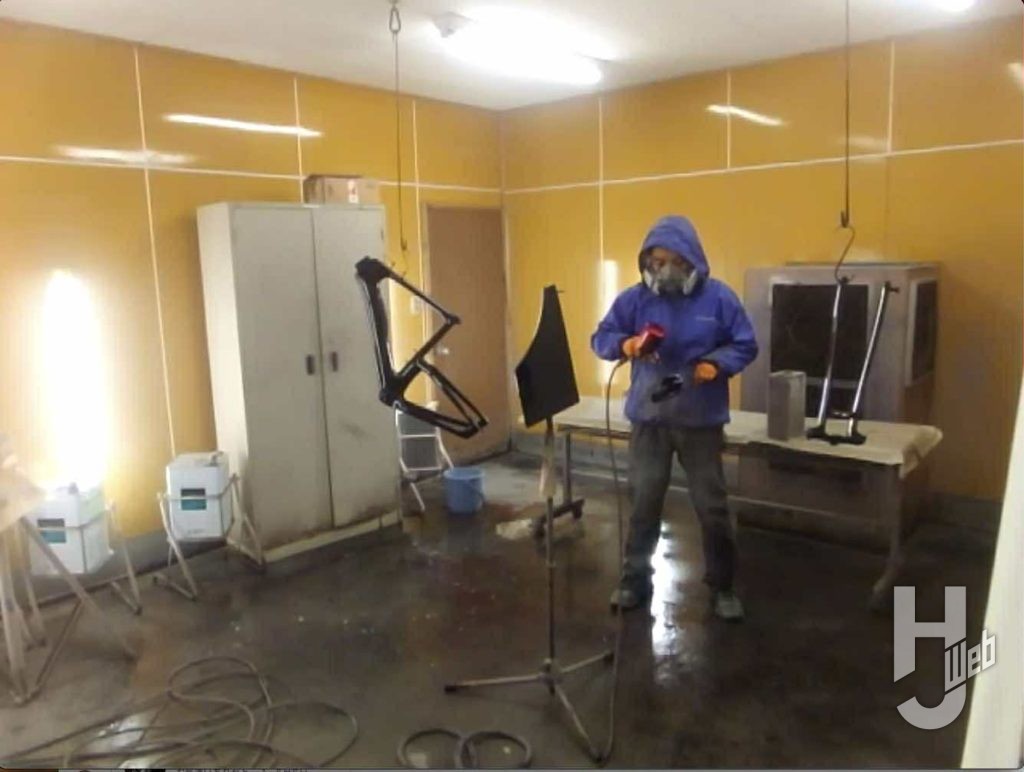 MAX渡辺TTバイクペイント工程02