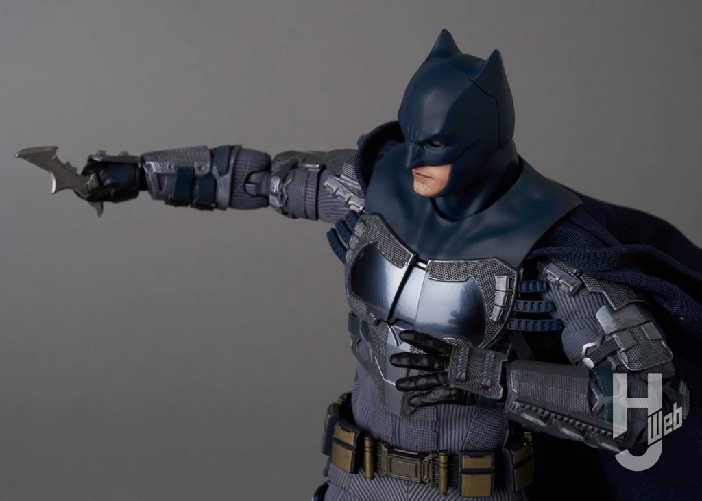 バットマンのの可動フィギュアのアップ画像