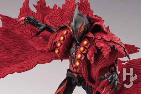 「カイザーベリアル」がS.H.Figuartsに降臨！ポーズに合わせて可変できるマントや付属の「ギガバトルナイザー」で銀河皇帝を再現【フィギュア最新情報】