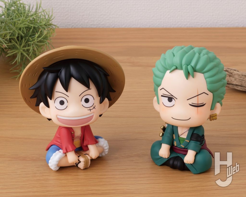 モンキー・D・ルフィとロロノア・ゾロのデフォルメフィギュアの画像
