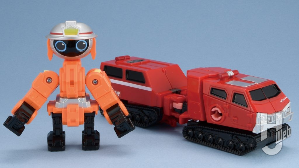 消防ジョブロイドのMAT（マット）とモリタ 全地形対応車レッドサラマンダー