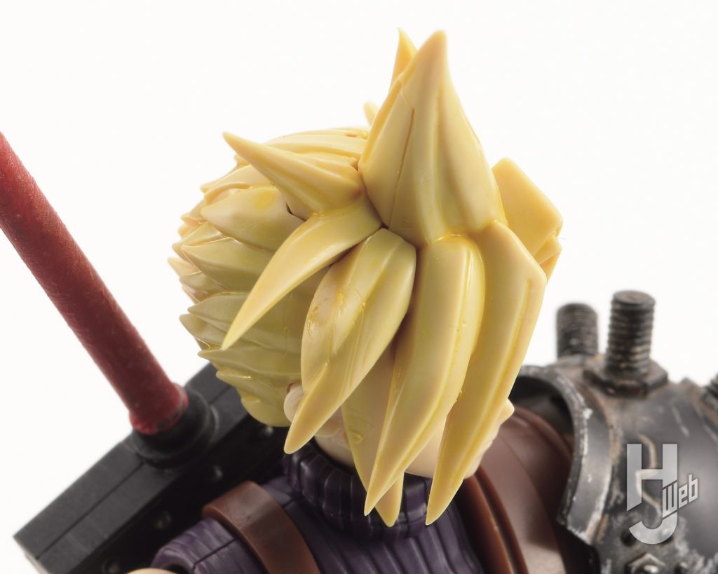 クラウド・ストライフのプラキットのアップ画像その1