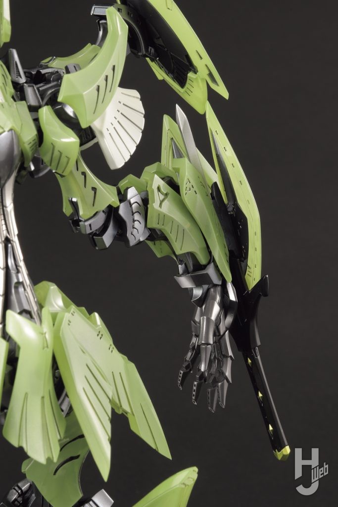 バーガ・ハリKKのレジンキットの腕部のアップ画像その3