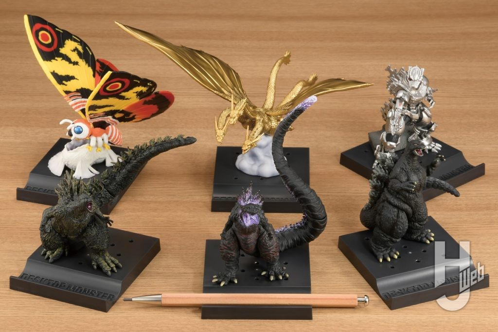 ゴジラフィギュア　サムネ