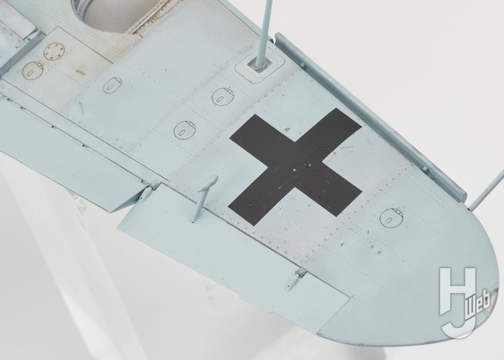 メッサーシュミットBf109K-4
左主翼下面