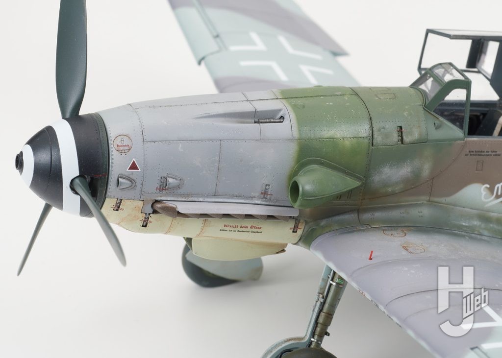 メッサーシュミットBf109K-4
機首 横側