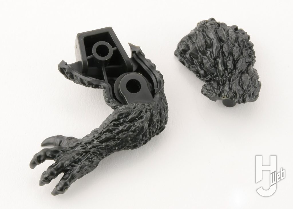 ゴジラのプラモデルの腕パーツの画像