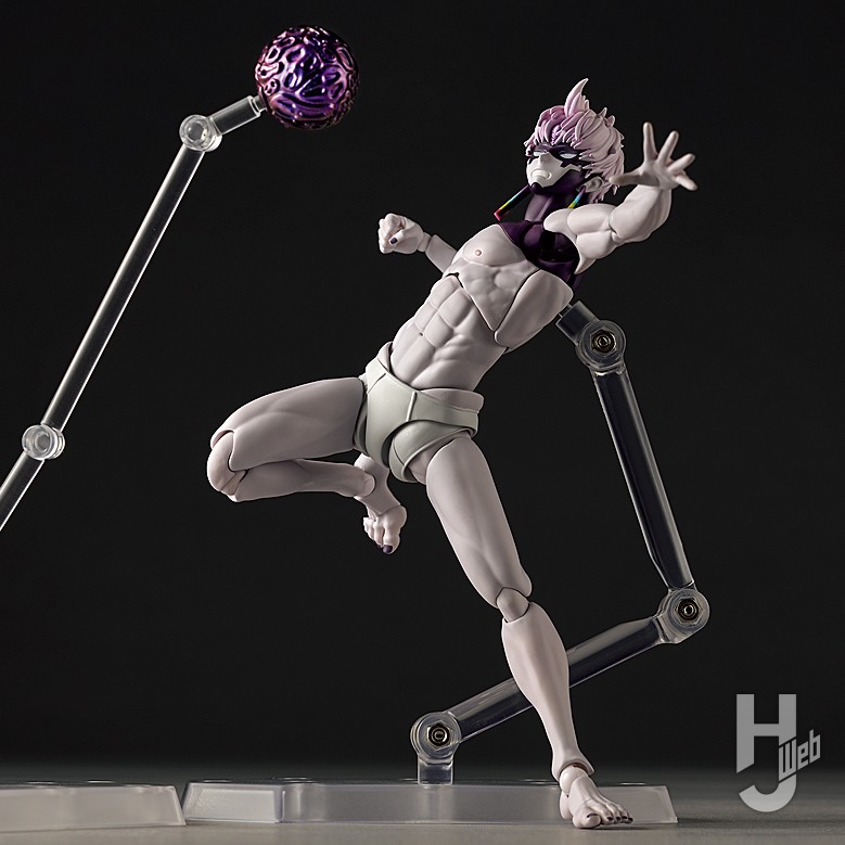 リボルテック ジジ(変身)のポージング画像