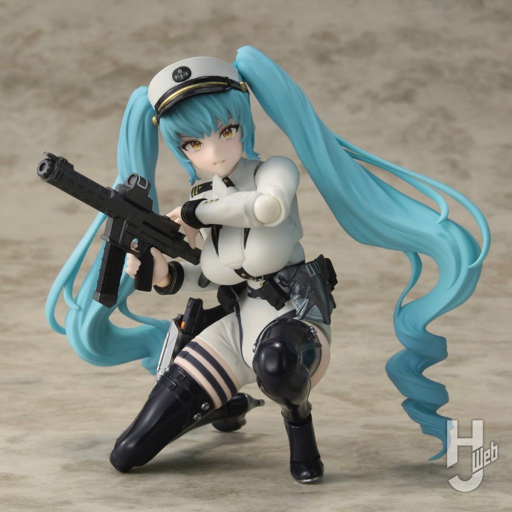 プリバティのフィギュアの全体画像その3