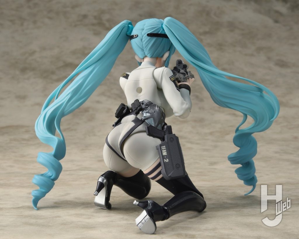 プリバティのフィギュアの全体画像その4