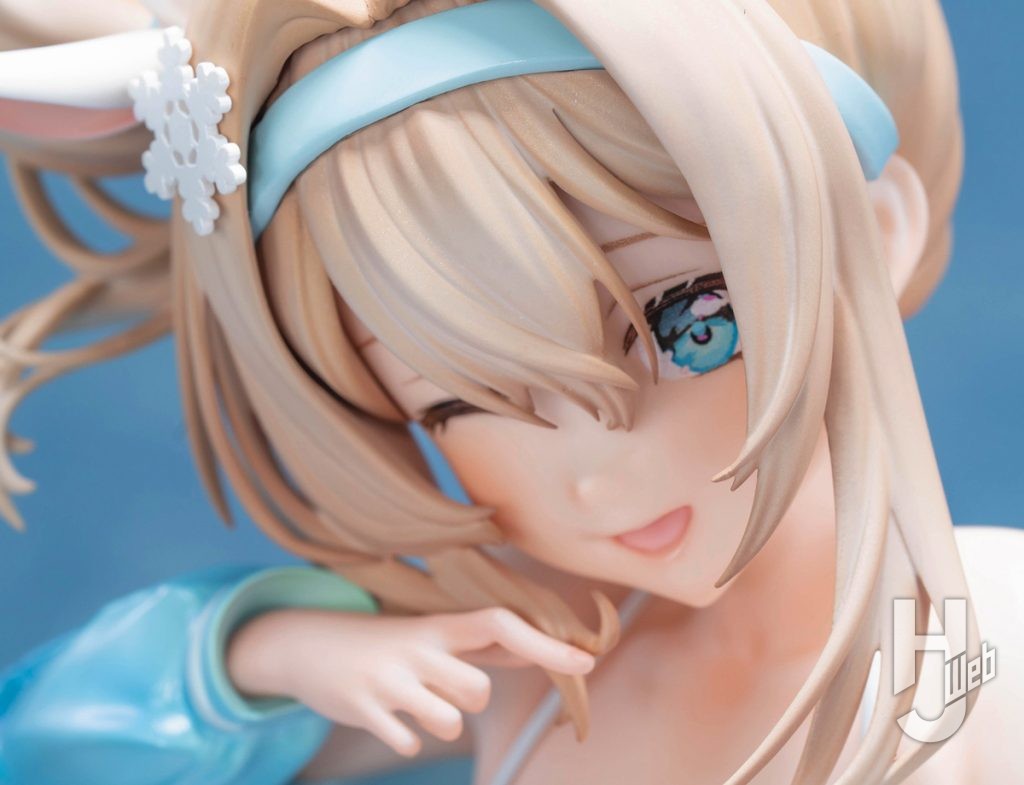 ドールズフロントライン2:エクシリウム「スオミ 煌海のエルフ Ver.」のフィギュアの差し替え表情パーツ使用時の画像