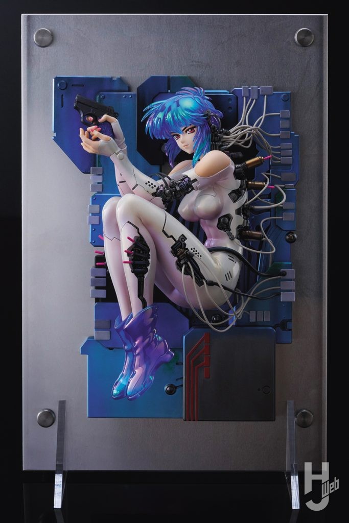 草薙素子のスタチューフィギュアの画像