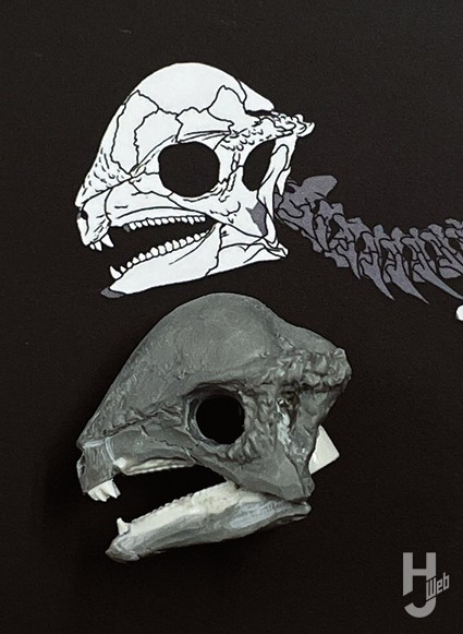 ウラベヒロト製作「ザヴァケファレ」製作途中牙