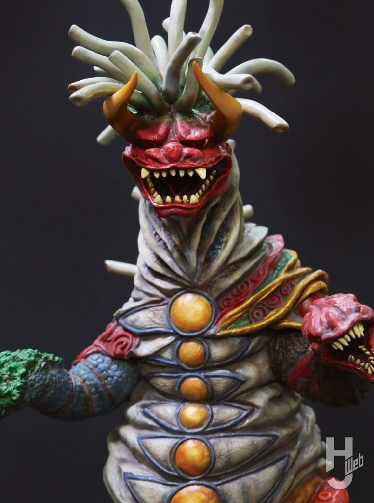 コモリプロジェクト「夢幻怪獣バクゴン」上半身アップ