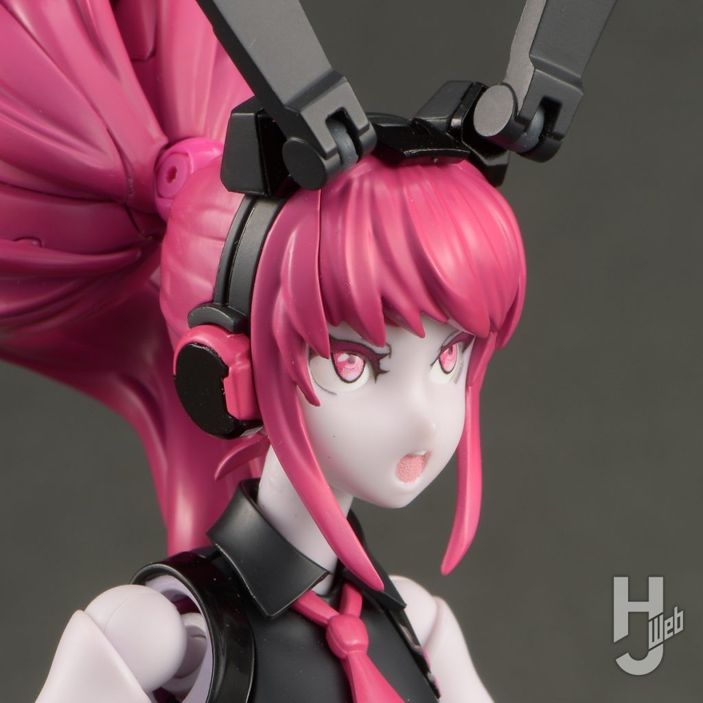 ヴィオ・ザ・ラビットのプラモデルのアップ画像その3