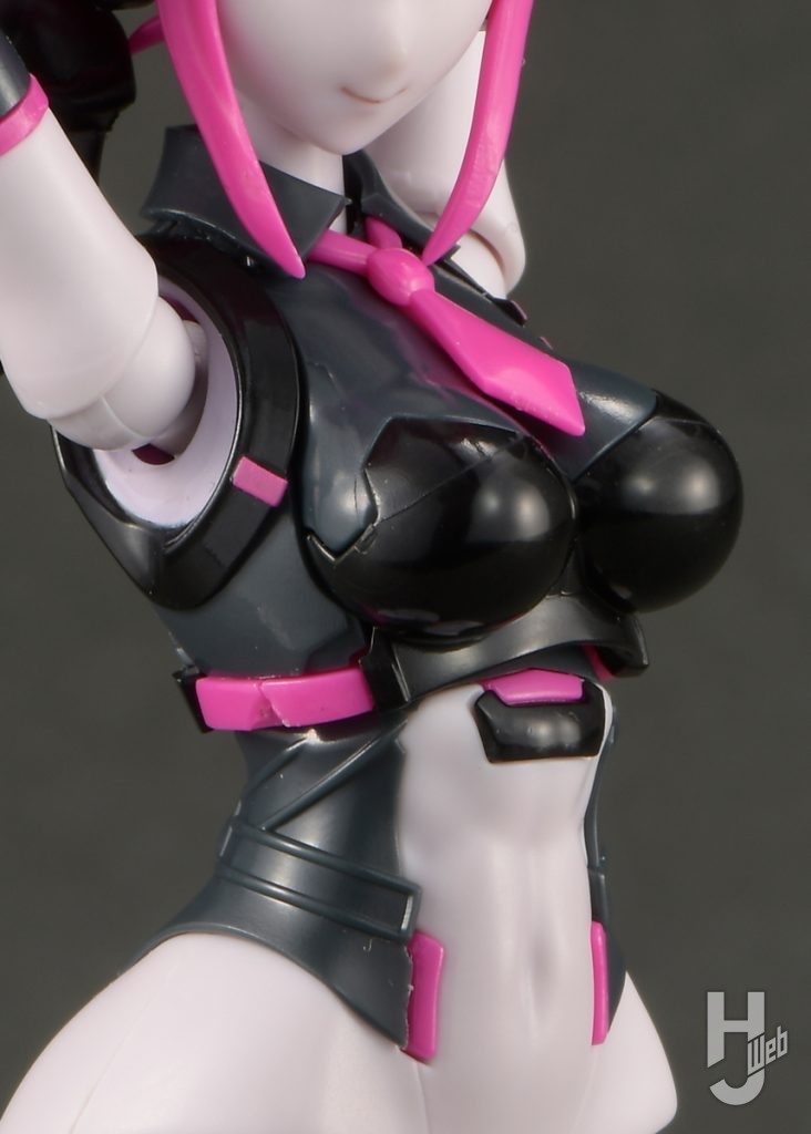 ヴィオ・ザ・ラビットのプラモデルのアップ画像その2