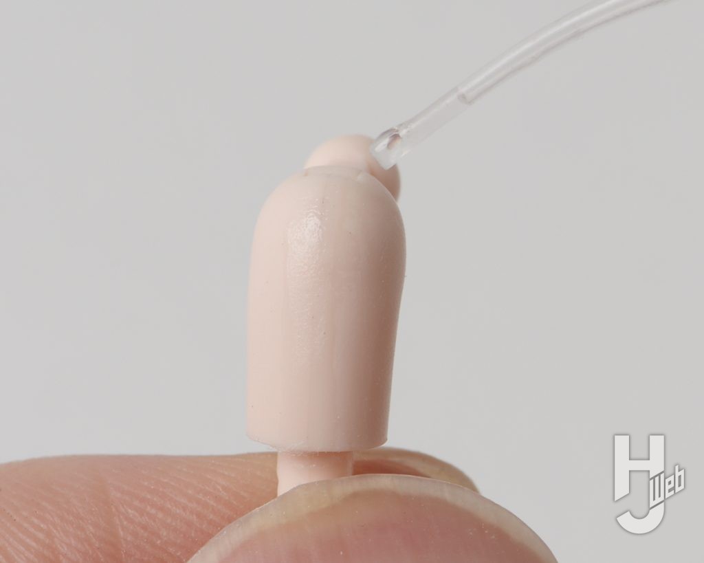 ガールズプラモの肌パーツの合わせ目消しの画像その6