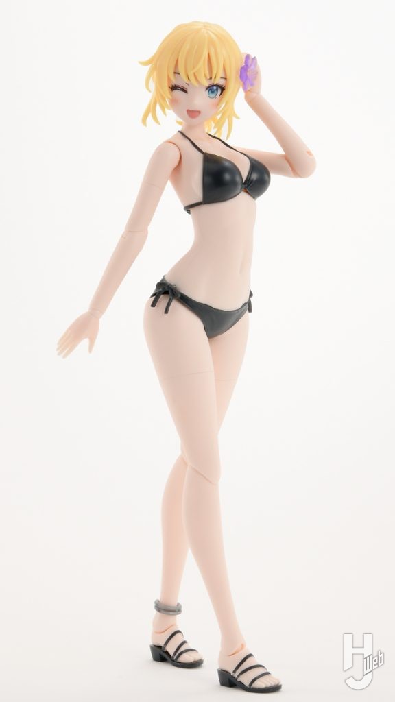 佐伯リツカの水着のプラモデルの全体画像