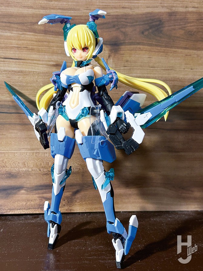 アイリス・シャドウルージュ
仮組み状態