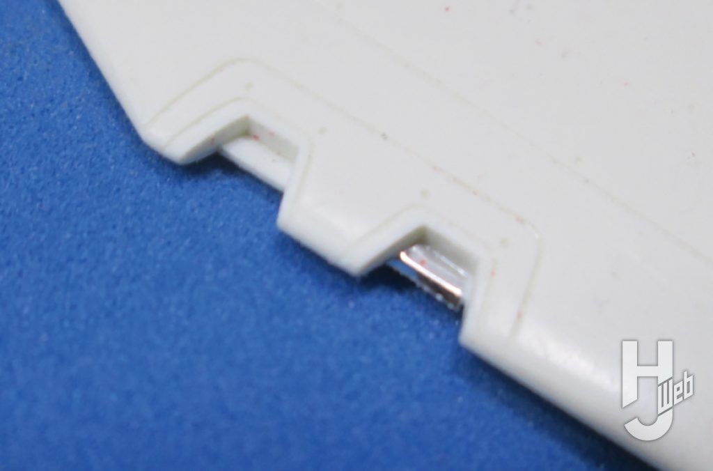 渡辺圭介製作「VF-0Sフェニックスゴースト装備」製作途中着陸灯